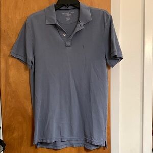 American Eagle polo style shirt